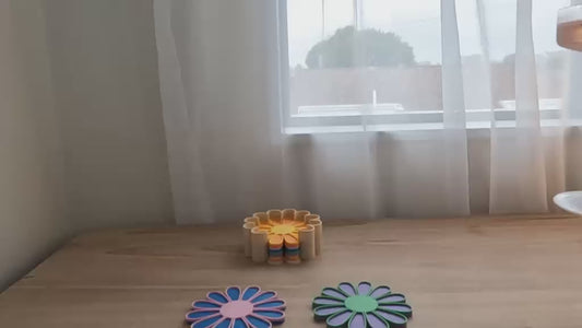 Daisy Coaster Set with Holder (Set of 6)